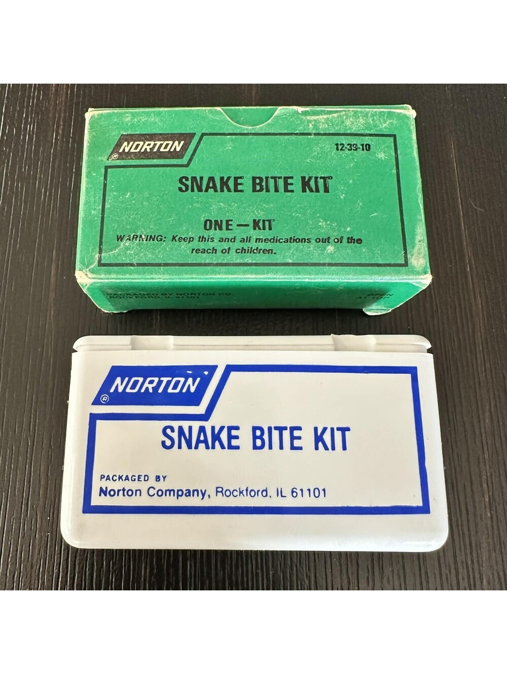Vintage Norton Snake Bite Kit With Box Complete Wilderness First Aid Prop NOS